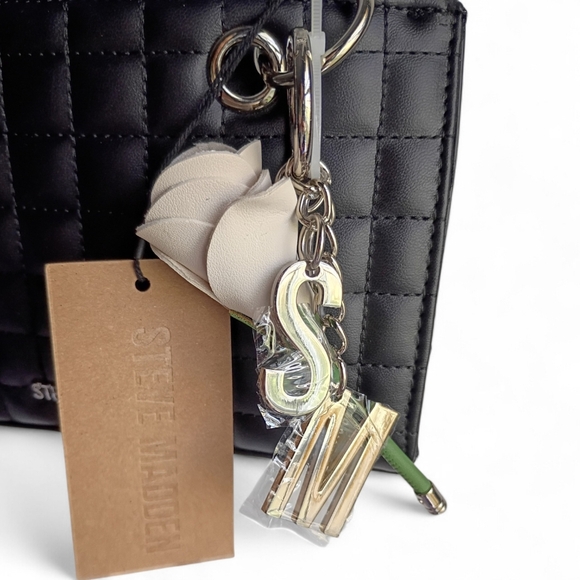 NWT Steve Madden Black Adjustable Crossbody Purse - Picture 3 of 7